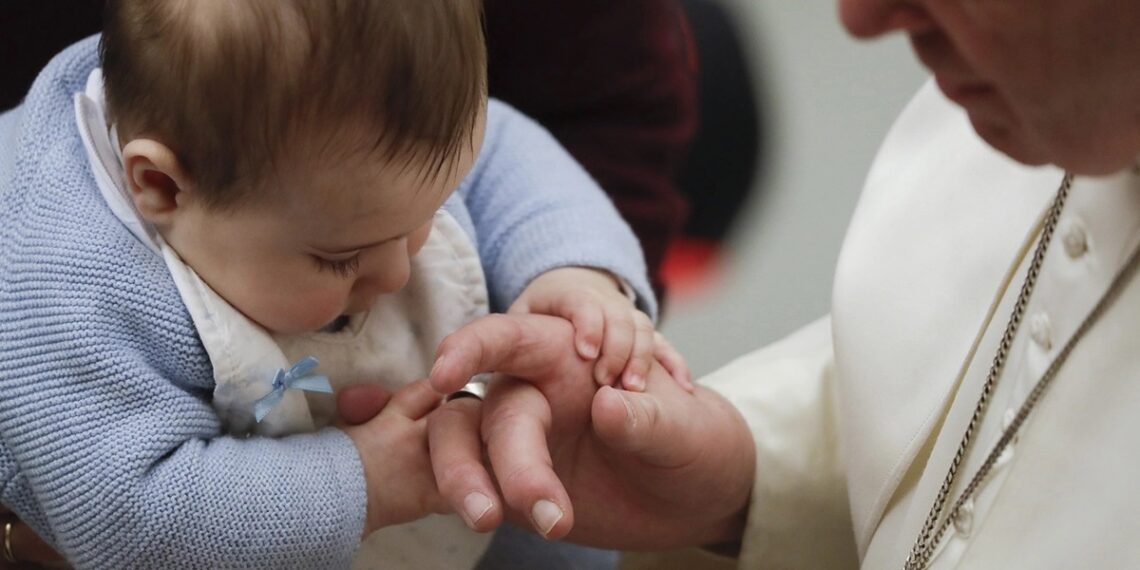 TẠI SAO GIÁO HỘI CÔNG GIÁO PHẢN ĐỐI VIỆC PHÁ THAI?