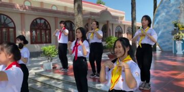 ĐỒNG HÀNH CÙNG MẸ