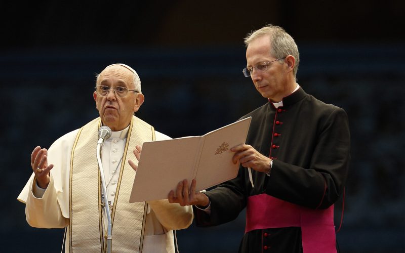 THẮC MẮC VỀ TƯỚC VỊ “ĐỨC ÔNG”