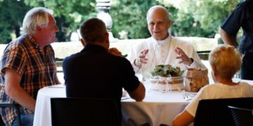 5 ĐIỀU CẦN BIẾT VỀ “DILEXI TE” CỦA ĐỨC LÊÔ XIV